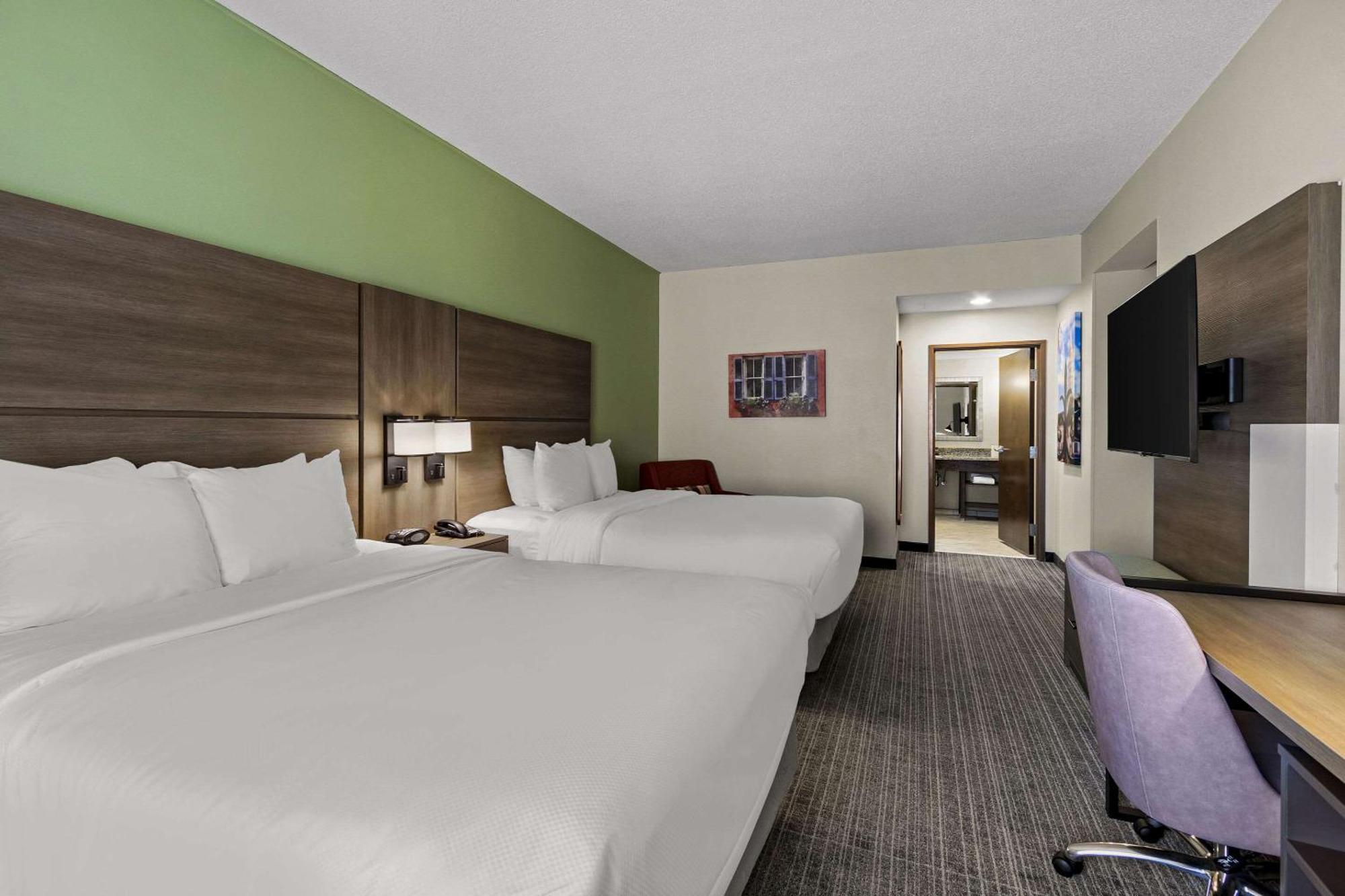 Comfort Suites Charleston West Ashley Εξωτερικό φωτογραφία